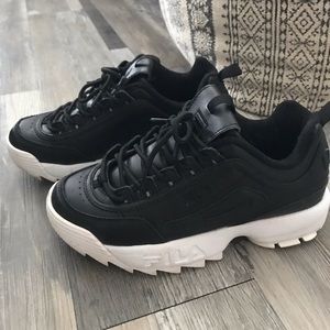 Fila Sneakers